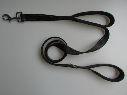 Dubbelt handtag hundkoppel