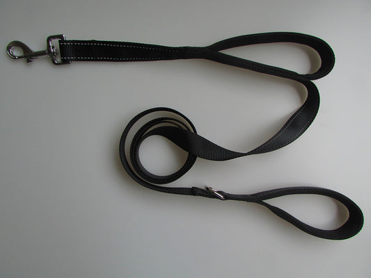 Dubbelt handtag hundkoppel